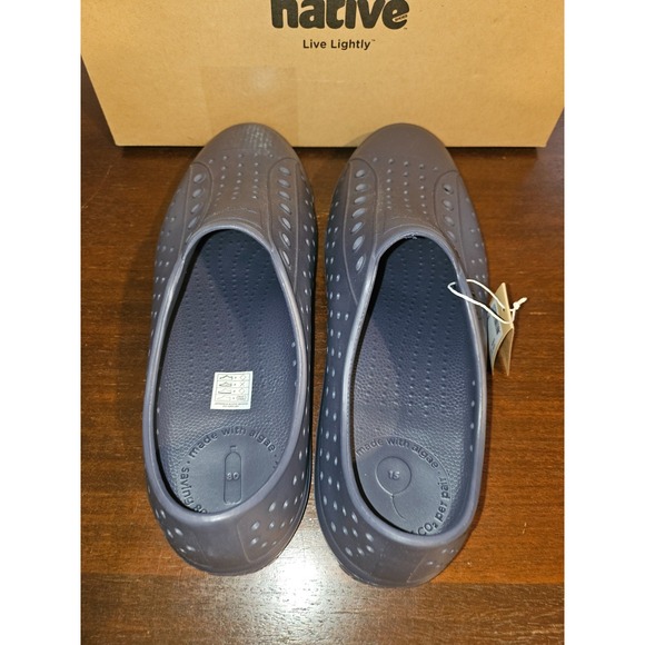 Native Unisex Jefferson Bloom Archive Sneaker Onyx New Mens 12 New in box - Picture 3 of 8